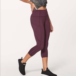 Lululemon Fast and Free Crops 19”